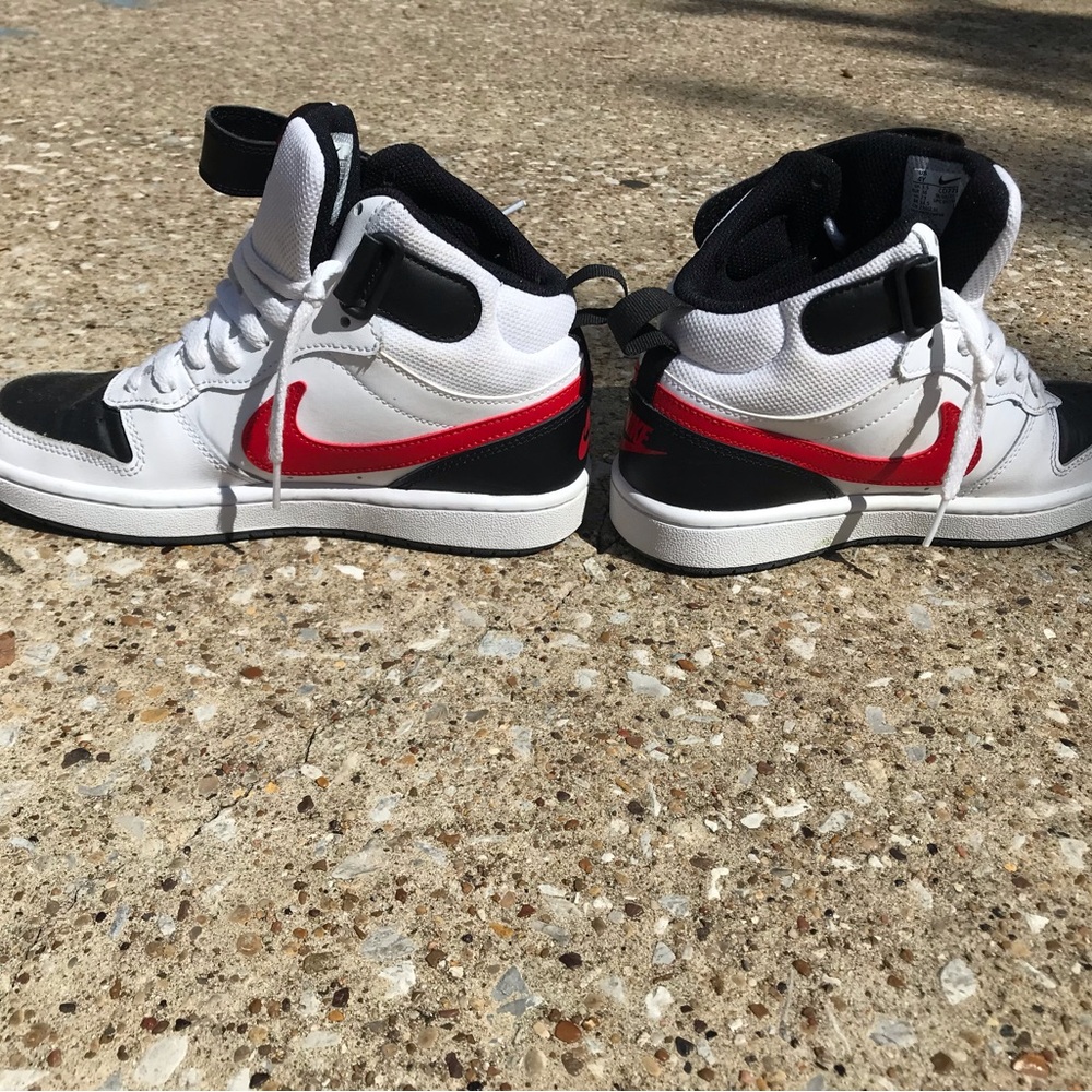 Nike’s youth boys